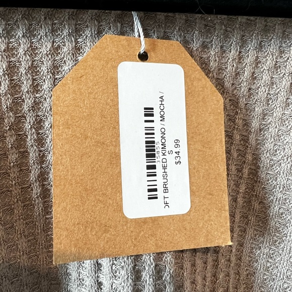 Kori Ruffled Coverup/Cardigan 🤎 - Picture 4 of 4